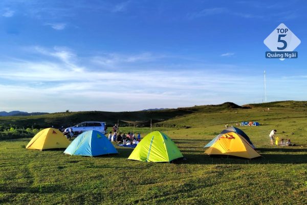 Dịch vụ camping Bùi Hui do Top 5 Quảng Ngãi tổ chức 