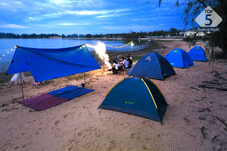 Sử dụng Lều 3-4 người Naturehike khi cắm trại