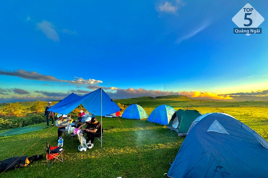  Lựa chọn lều có chất liệu bền, chắc để phù hợp với địa điểm cắm trại 